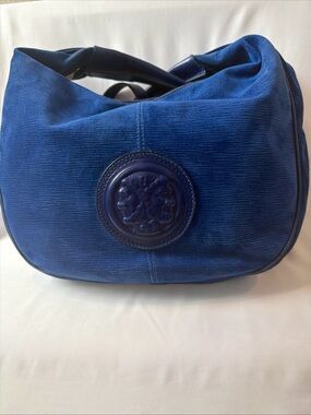 Vintage Fendi Blue Medusa Logo
Shoulder Bag Textured Velvet Italy
Gold Hardware